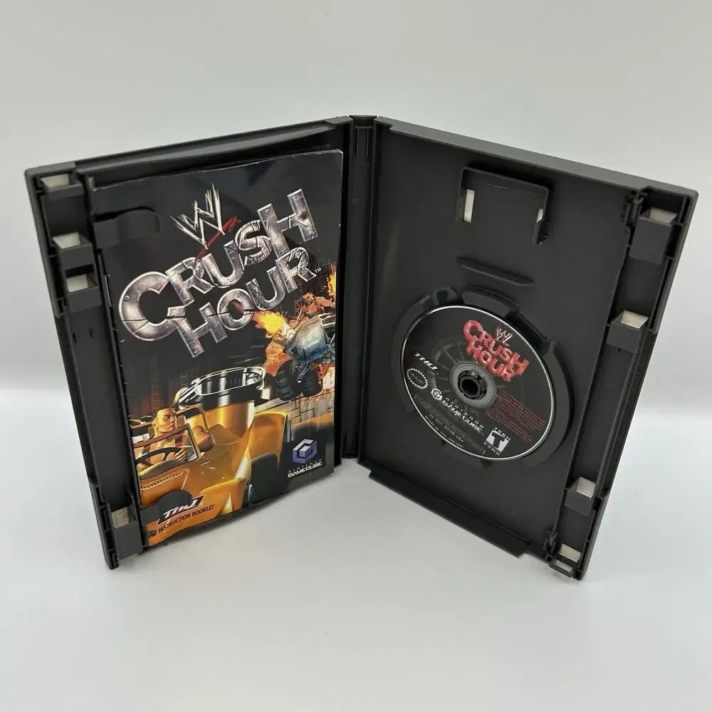 WWE Crush Hour (Nintendo GameCube, 2003) - CIB - Tested